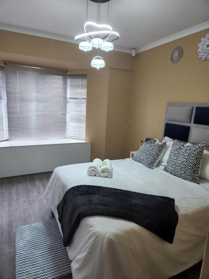 Asher's Place Apartment